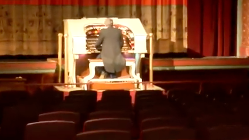 The Heights Theater fell into disrepair in the late 1990s. Now it's turning 100. — WCCO / CBS Minnesota, Siesta Key Arts news