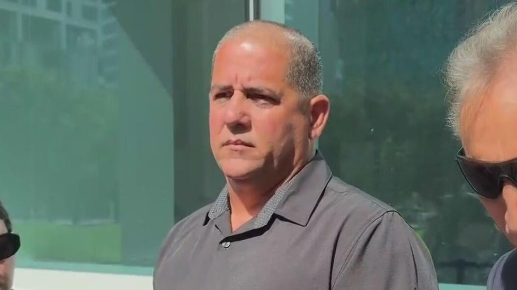 Tugboat captain involved in deadly 2025 Biscayne Bay sailboat crash sentenced to 18 months in prison — CBS Miami, Siesta Key Business news