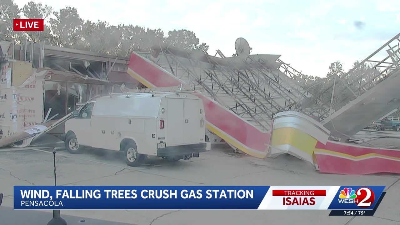 1 killed by 'downed tree' after Hurricane Isaias sweeps through Florida Panhandle, officials say — WESH 2 Orlando, Siesta Key Community news