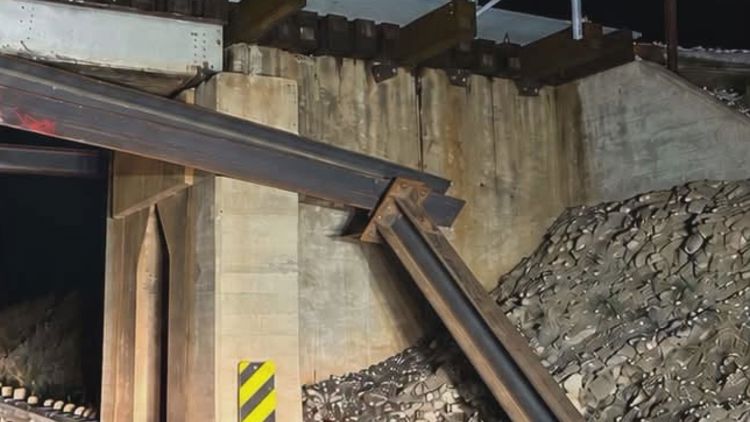 Alpine drivers frustrated after another Highway 90 bridge strike — NewsWest 9 (Permian Basin), Siesta Key Community news