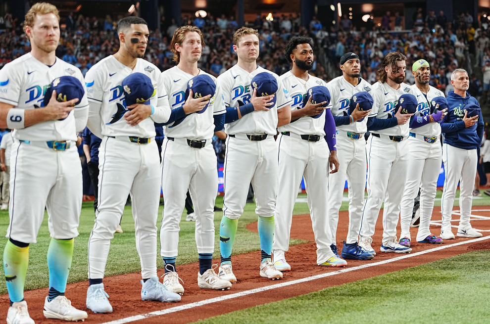 World Series, Game 4 live updates: Tampa Bay Rays vs. Milwaukee Brewers — Siesta Key Sports news