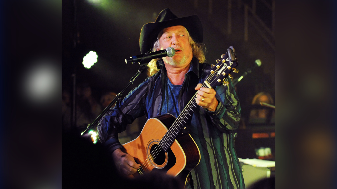Florida honors Country singer John Anderson, names 'Seminole Wind' as state anthem — Siesta Key Community news
