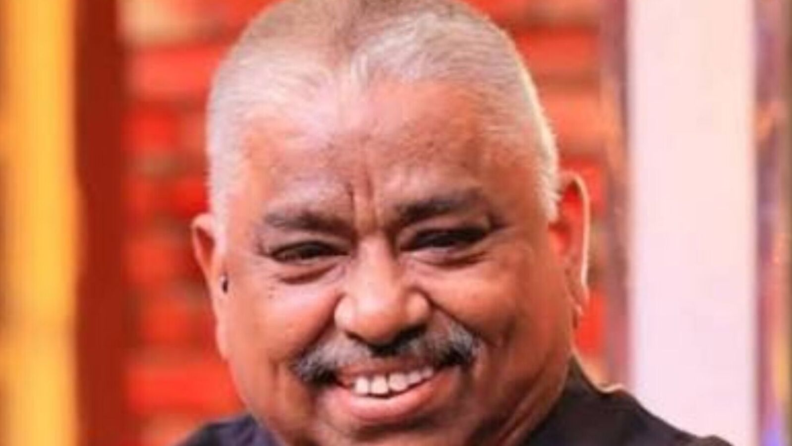Tamil Nadu's favourite Chef Damu passes away at 72; here's all you need to know about ‘Cooku with Comali’ judge — Mint India, Siesta Key Dining news