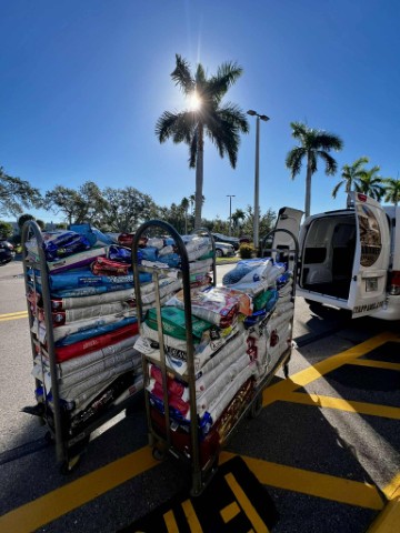 SeaMonkey Apparel Fill the Van Pet Donation Drive Expands Across Manatee and Sarasota This October — The Suncoast Post, Siesta Key Dining news